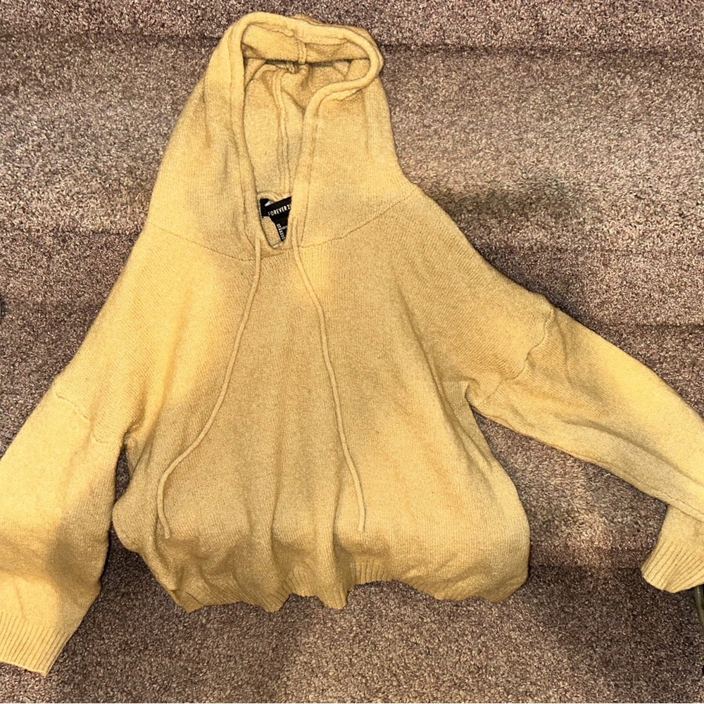 Forever 21 Small Knitted Light Weight Beige Hoodie